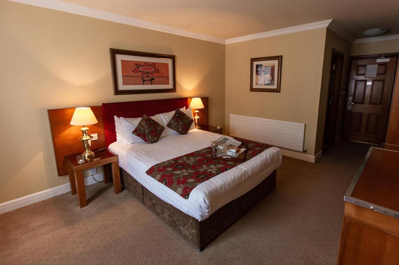 Hamlet Court Hotel Johnstown Bridge Eksteriør bilde