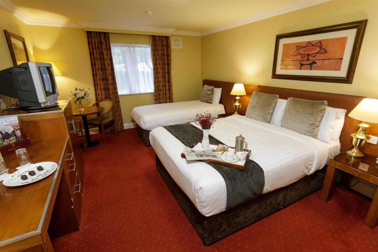 Hamlet Court Hotel Johnstown Bridge Eksteriør bilde